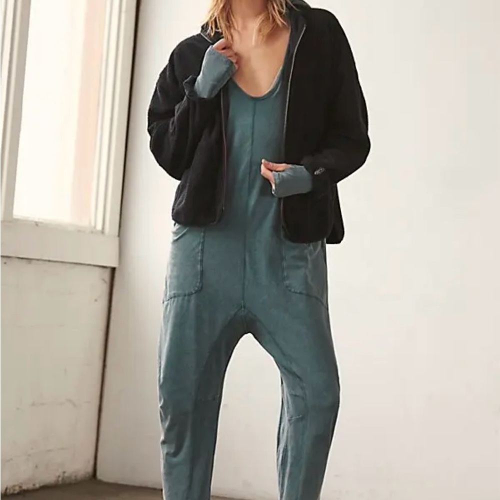 Women's Free People Movement Long Sleeve Hot Shot Hooded Onesie Small green